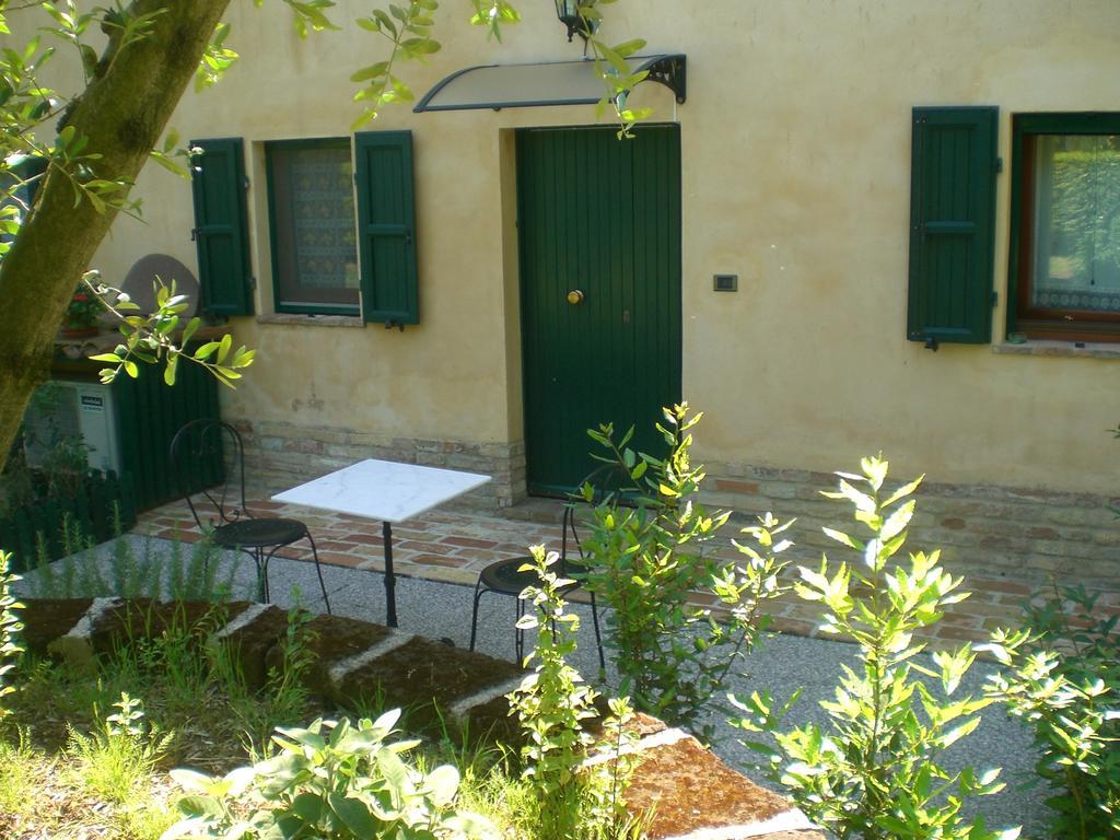 I Ciliegi Bed and Breakfast Osimo Exteriör bild
