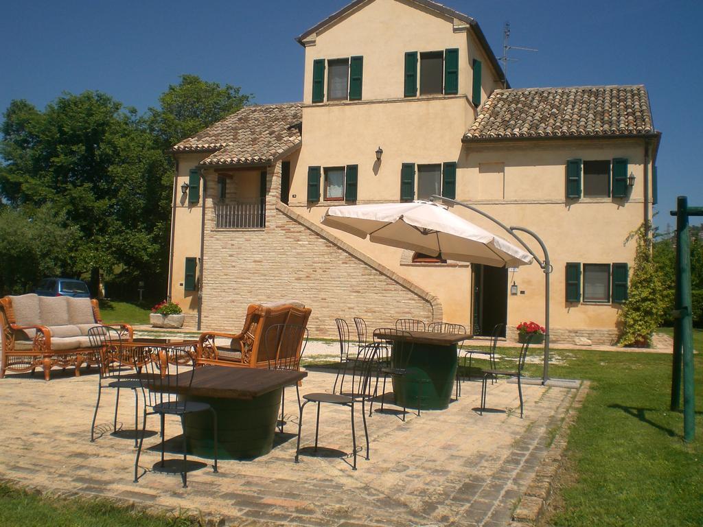 I Ciliegi Bed and Breakfast Osimo Exteriör bild