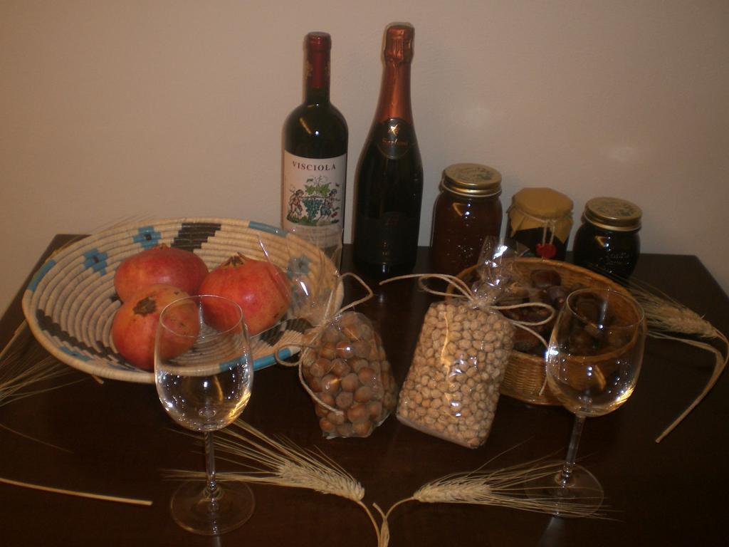 I Ciliegi Bed and Breakfast Osimo Exteriör bild